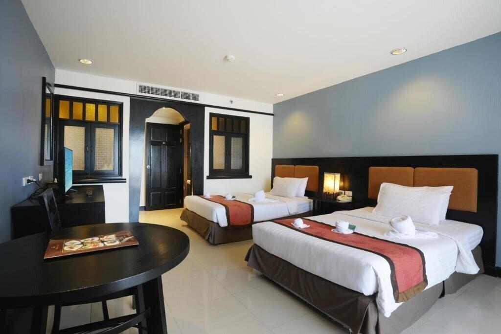 Фото Woraburi Phuket Resort & SPA 3*