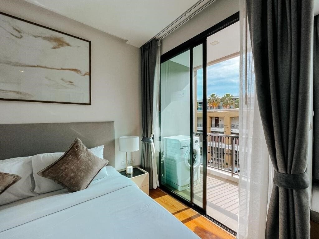 Фото The Proud Rawai (ex. Proud Rawai Resort) 4*