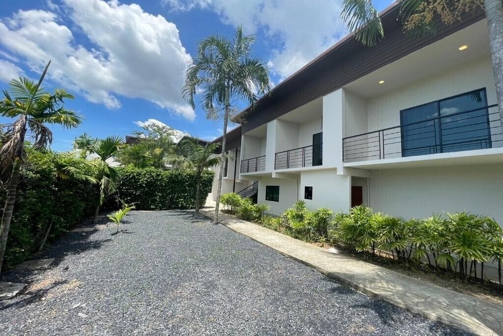Изображение Alisse Stay Phuket Layan 3*