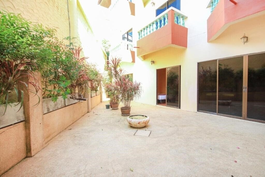 Фотография Ban Elephant Blanc Apartment 3*