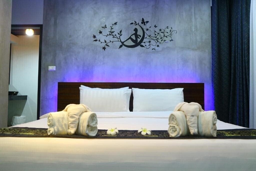 Отель Baan Norkna Bangtao 3*