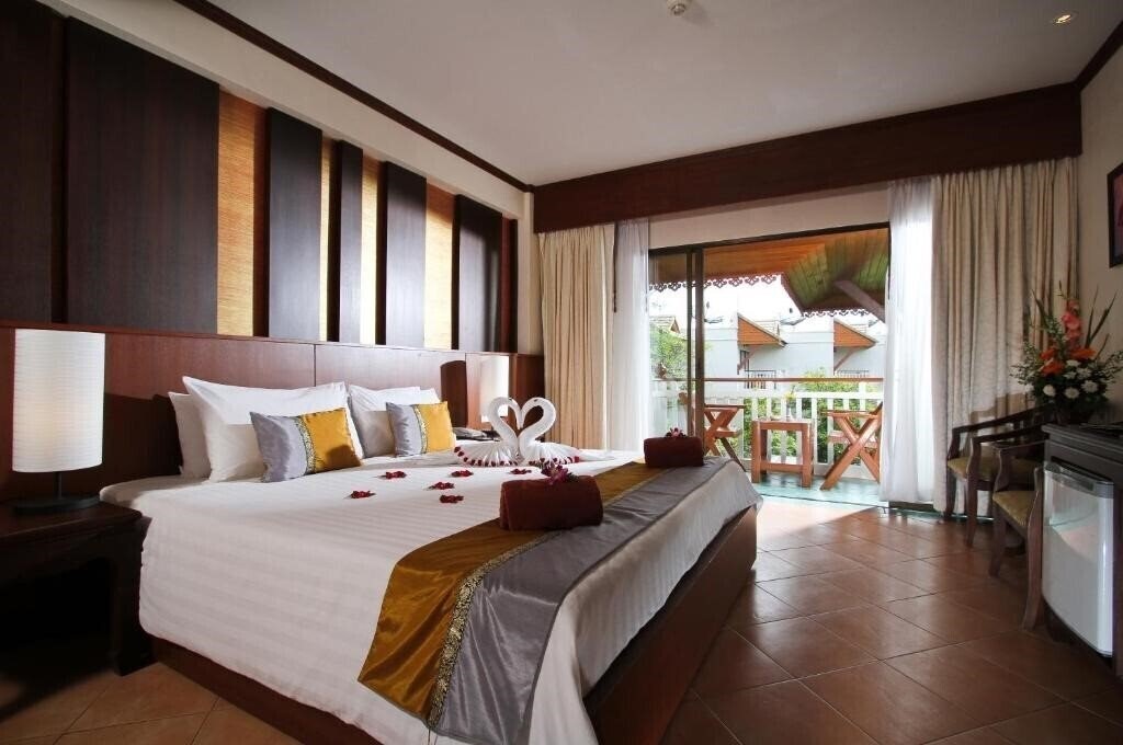 Фото Baan Karonburi 3*