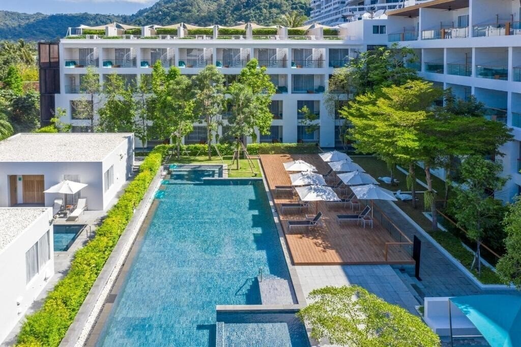 Отель The Nap Patong 4*