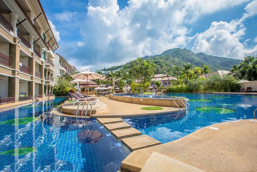 Отель Alpina Phuket Nalina Resort & SPA 4*