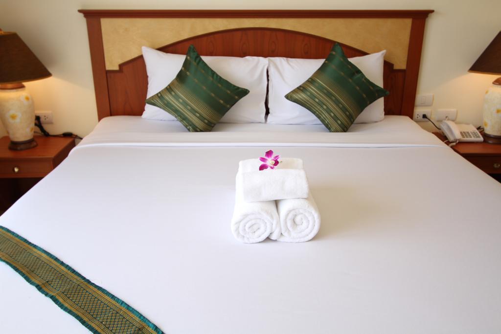 Картинка The Orchid House 2*