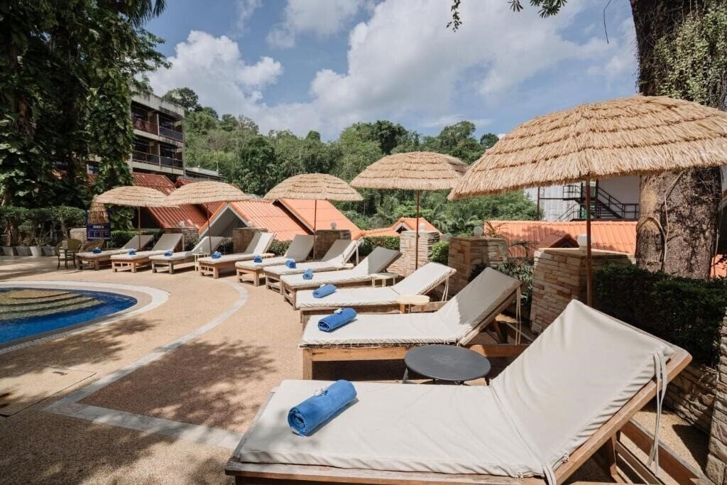 Отель Club Bamboo Resort 3*