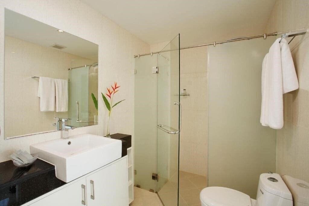 Фото Grand Sunset Hotel Karon 3*