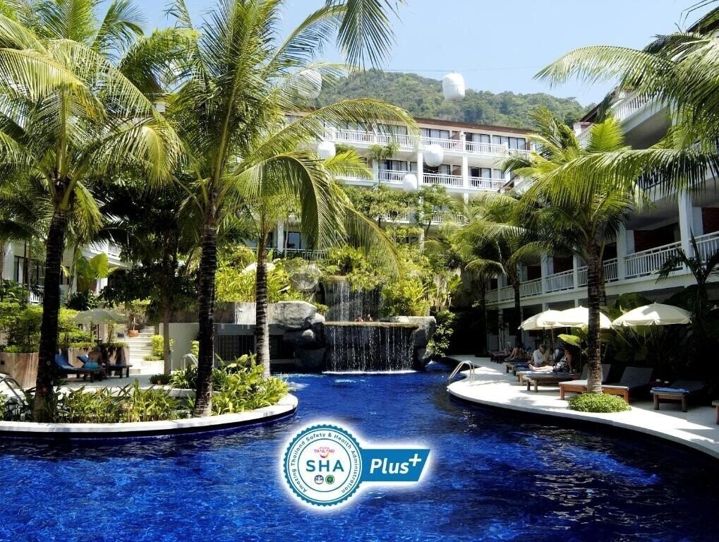 Отель Sunset Beach Resort 4*