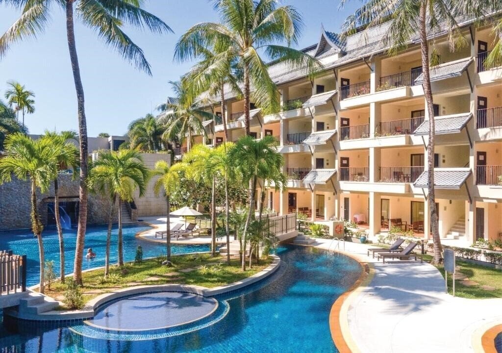 Отель Swissotel Resort Phuket (ex. Courtyard Phuket At Kamala Beach) 4*