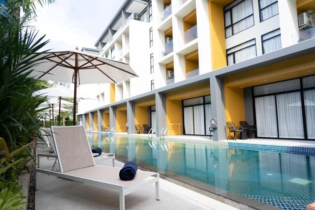Изображение Wyndham Garden Naithon Phuket 5*