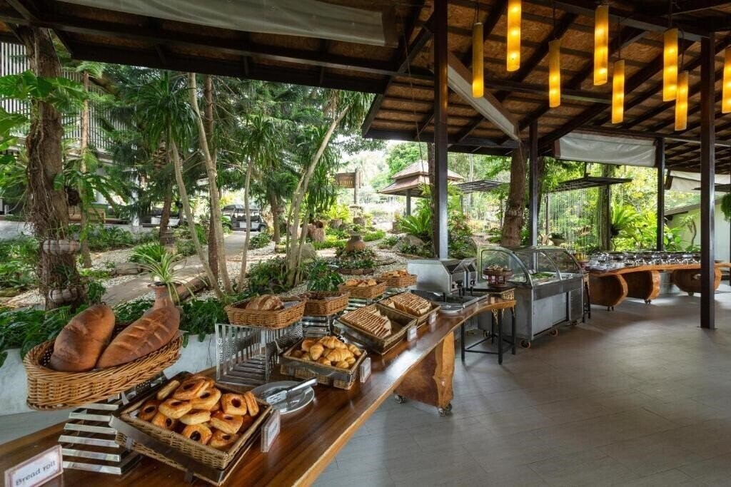 Фотография Secret Cliff Resort & Restaurant 4*