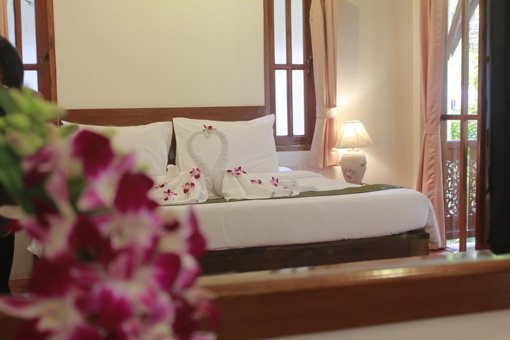 Изображение Bangtao Village Resort 3*