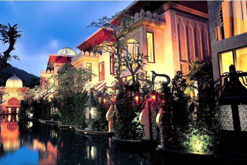 Отель Baray Villa 4*