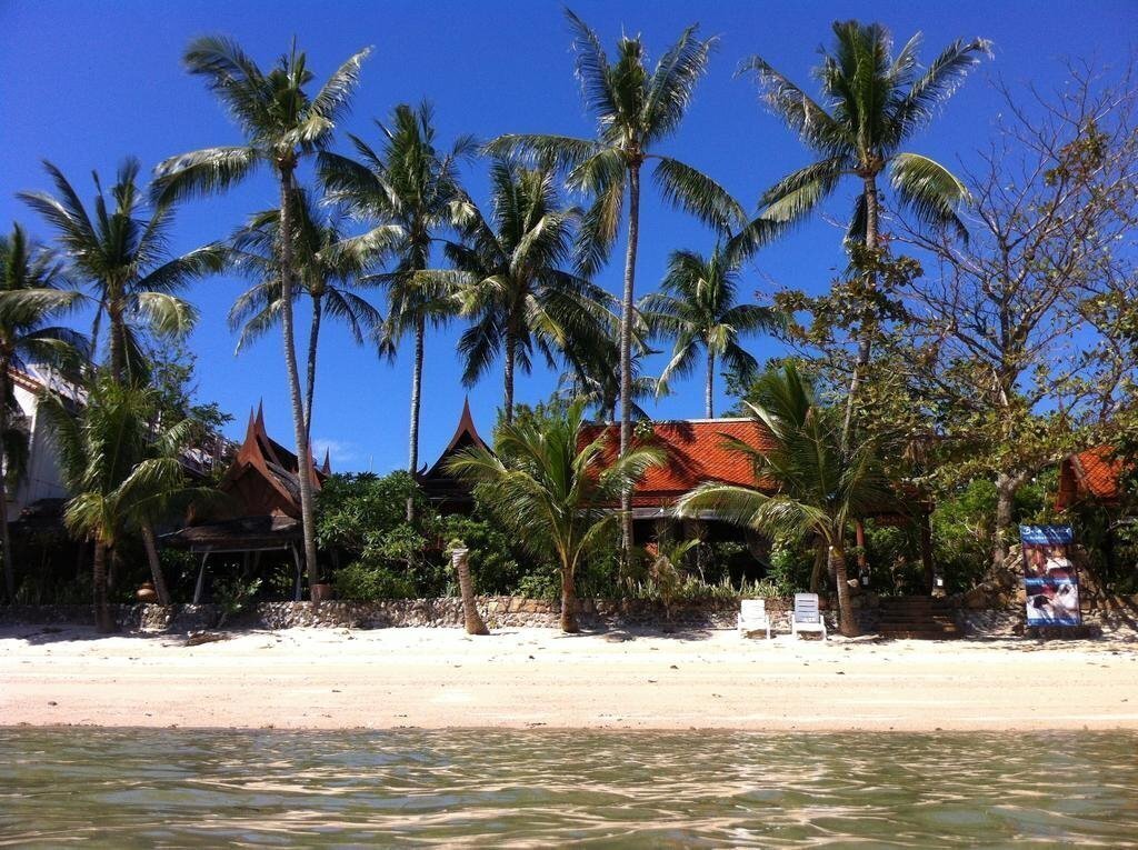 Отель Ban Sabai Big Buddha Retreat & Spa 3*