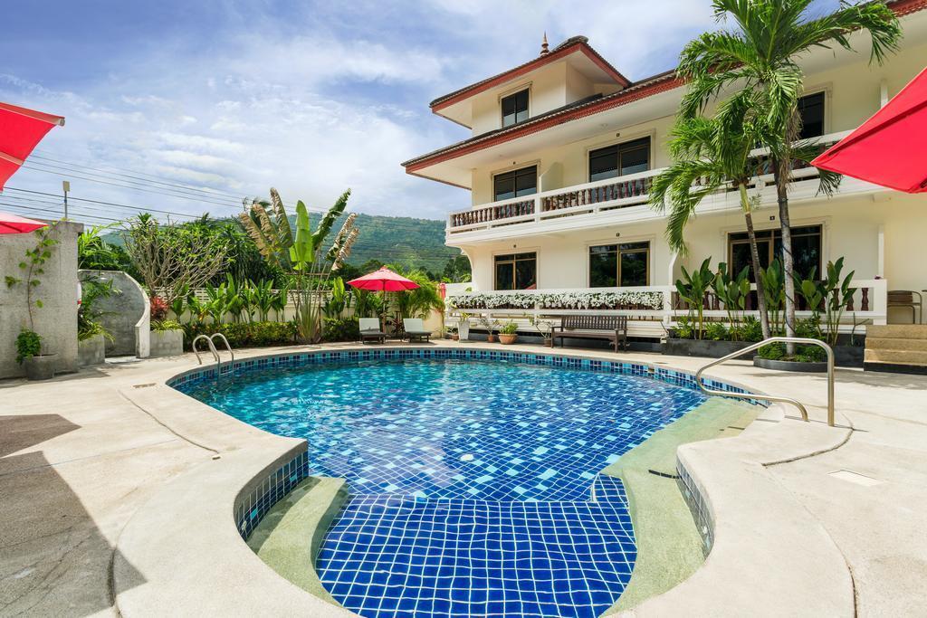 Отель Tropical Palm Resort And Spa 3*