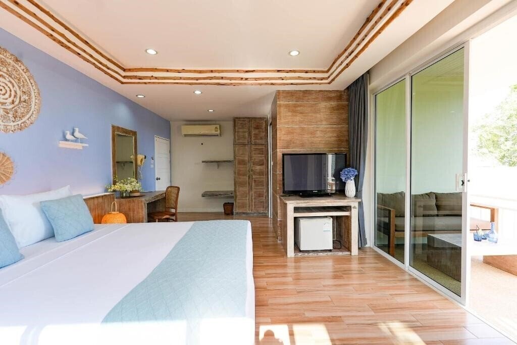 Фотография Ark Bar Beach Resort 3*