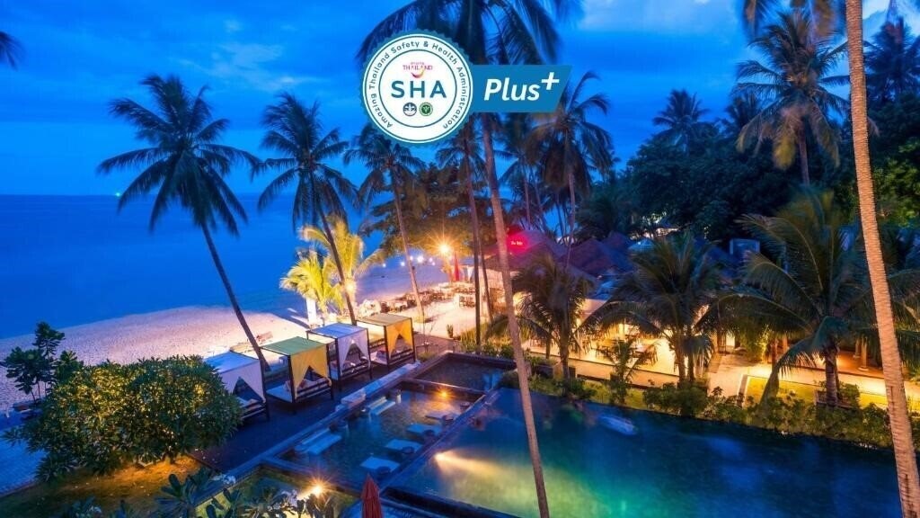 Отель Weekender Resort And Hotel 3*