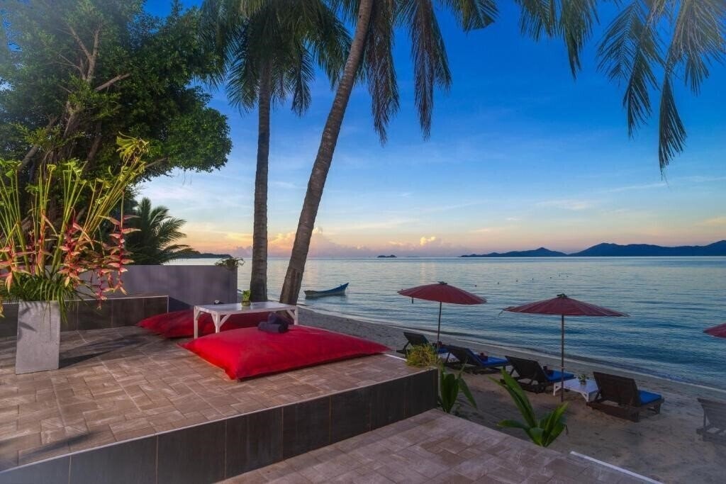 Отель The Florist Resort 3*