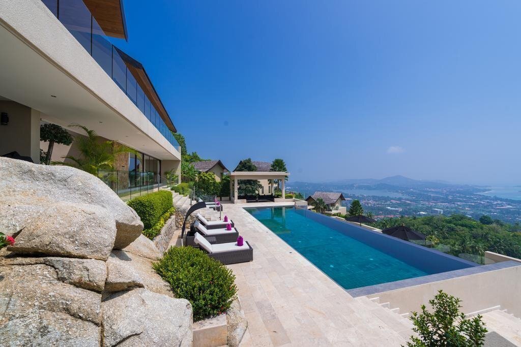 Отель Rockwater Residences 3*