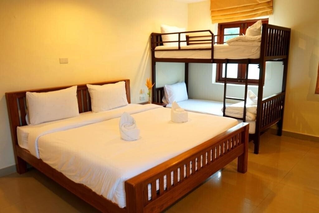 Изображение Hathai House 2*