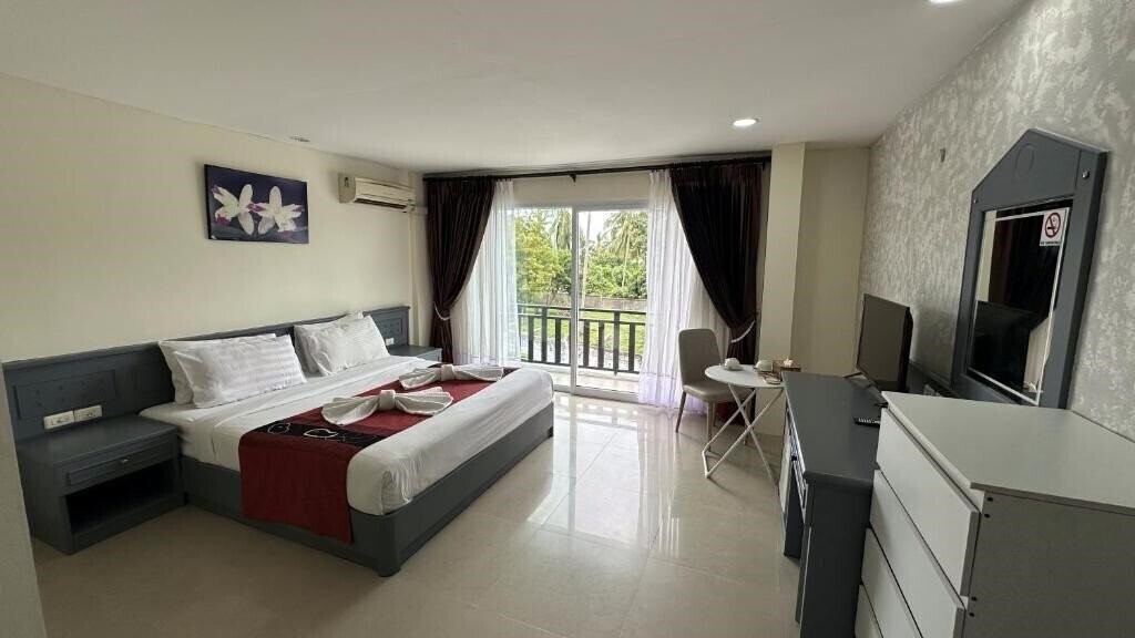 Отель Mm Hill Hotel 3*