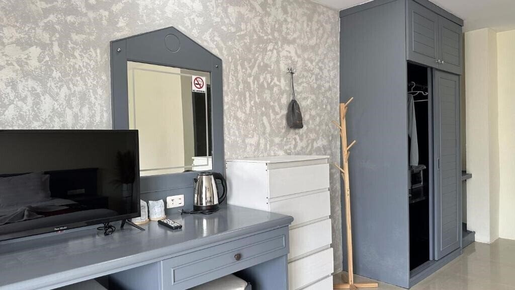 Фото Mm Hill Hotel 3*