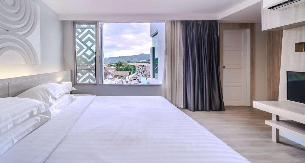 Фото Floral Hotel Chaweng 3*