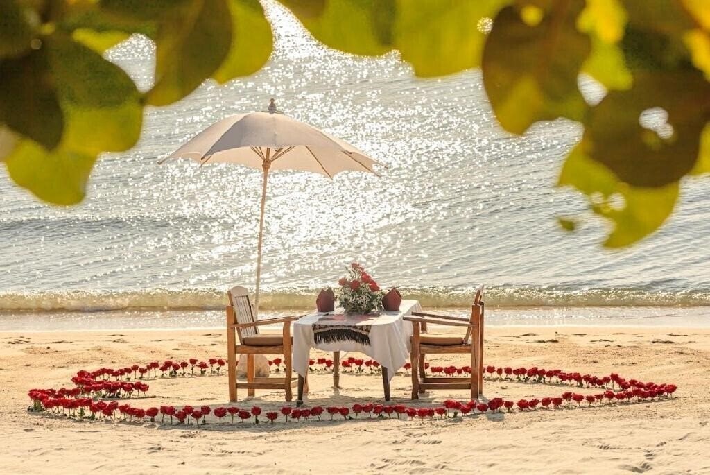 Картинка Lipa Lodge Beach Resort 4*