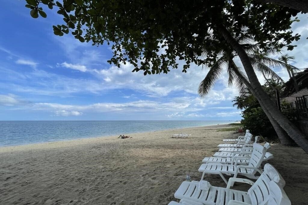 Фото Sea Breeze Bungalow 2*
