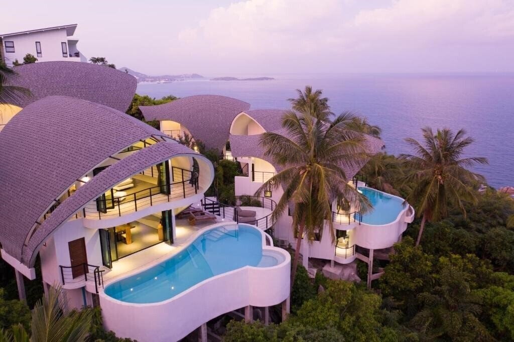 Отель Villa The Spot 4*