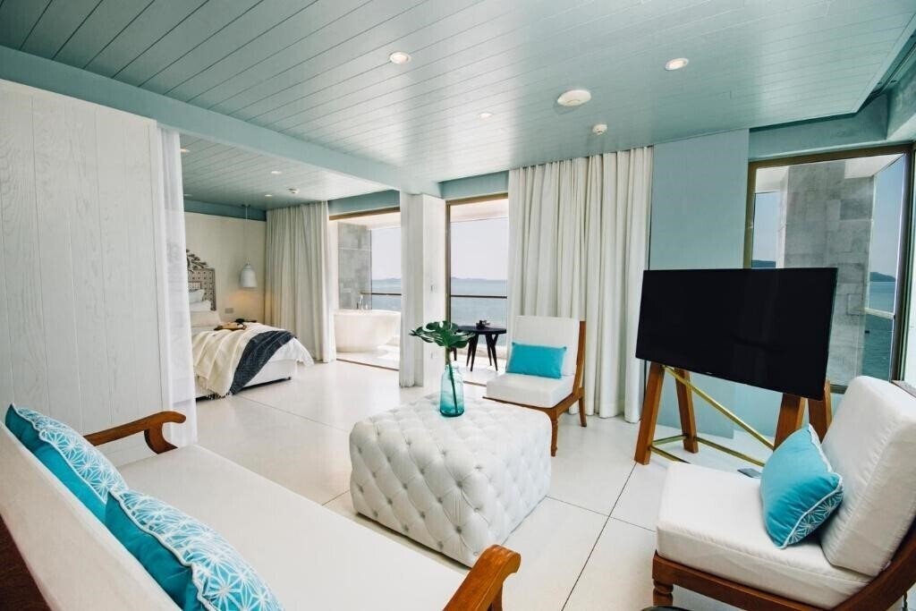 Картинка The Beach Samui 3*