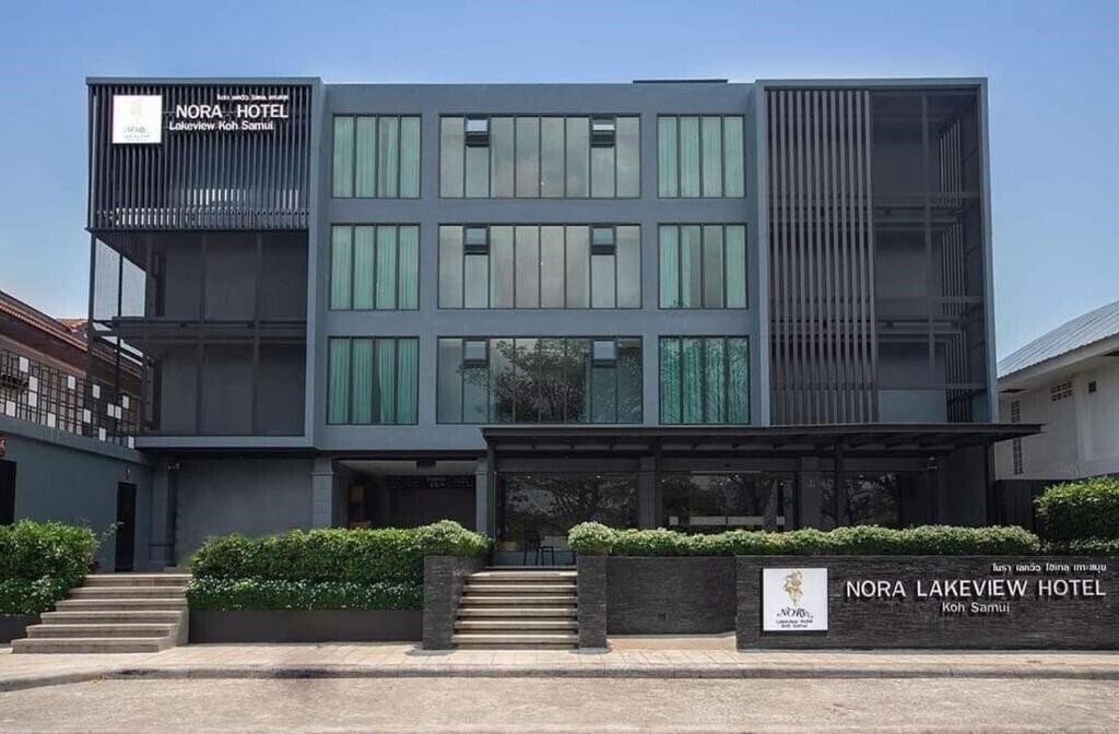 Отель Nora Lakeview 3*