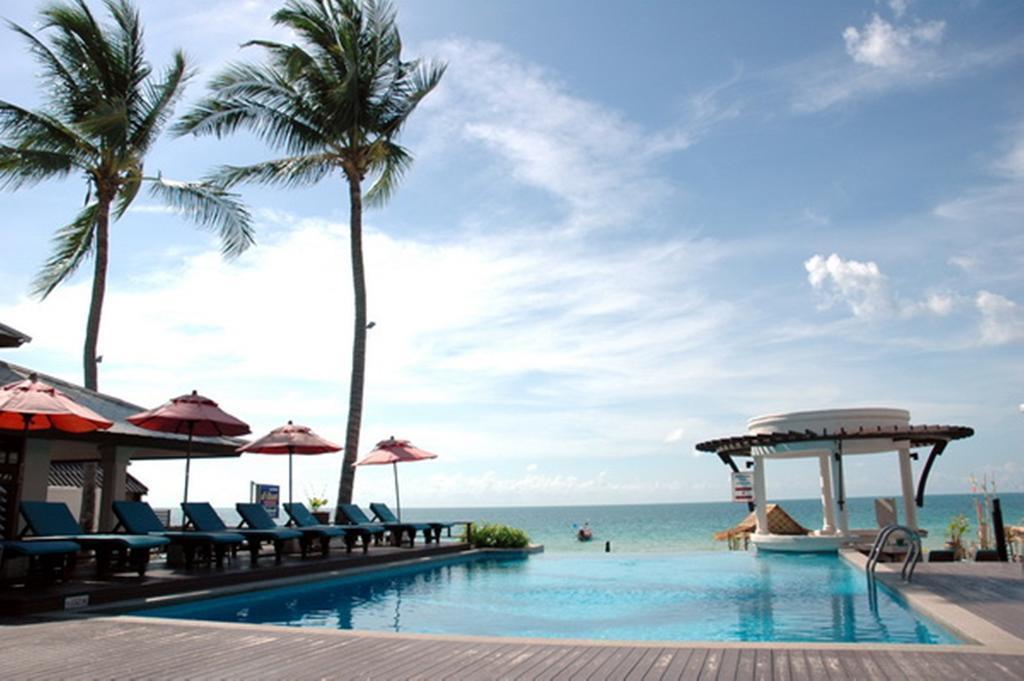 Отель Al's Resort 3*