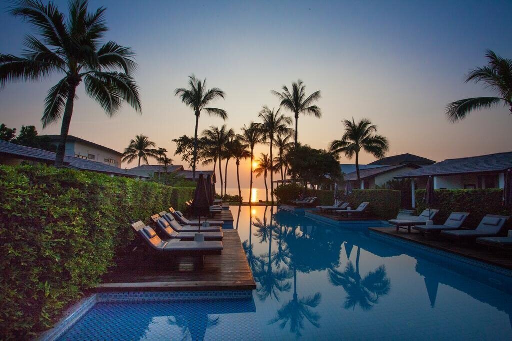 Отель Baan Talay Resort 3*