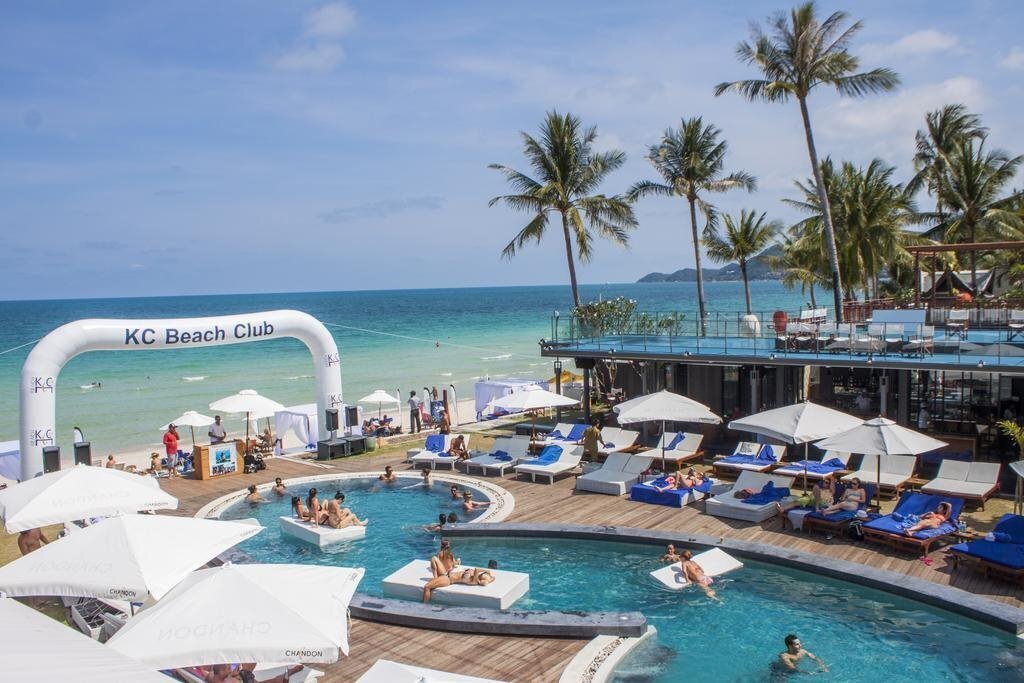 Отель KC Beach Club & Pool Villas 4*