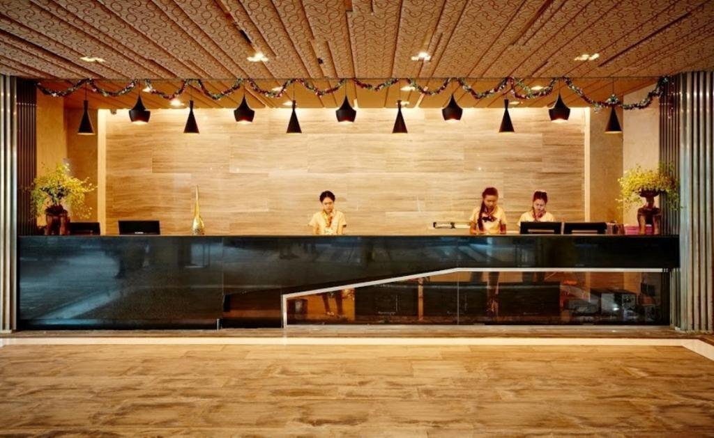 Фото Ease Jomtien Hotel 3*