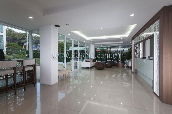 Отель Fourth Pratumnak 3*