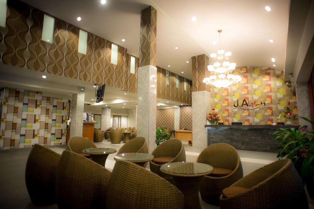 Фото Ja Siam City Pattaya 3*