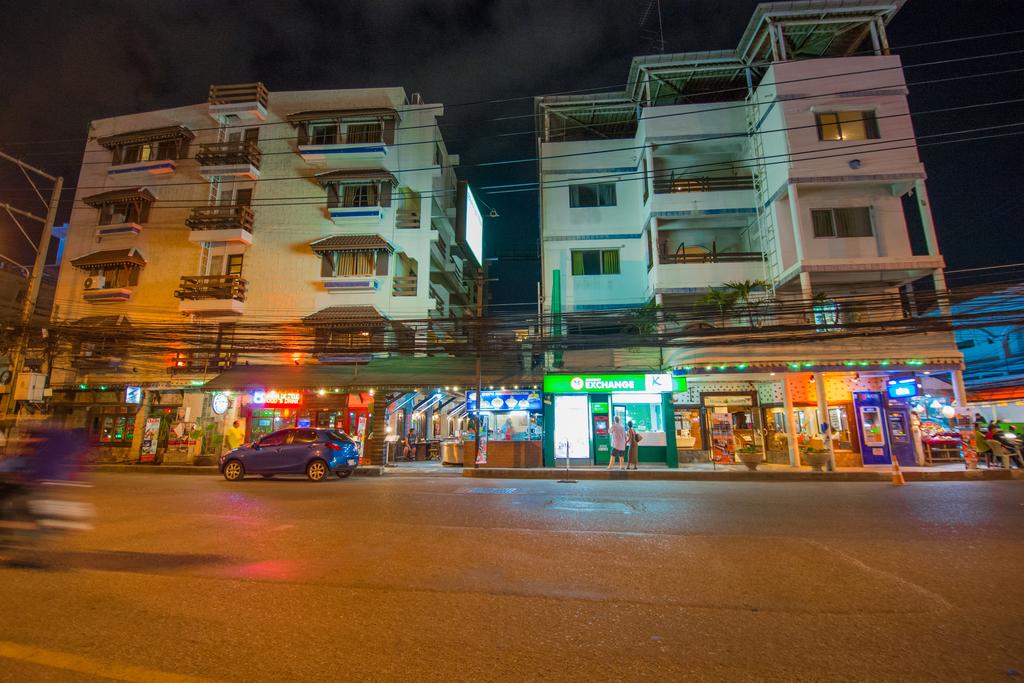 Изображение Boss Suites Pattaya Hotel 3*