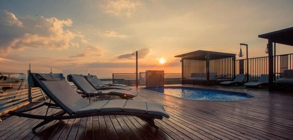 Отель Inn Residence Serviced Suites 3*