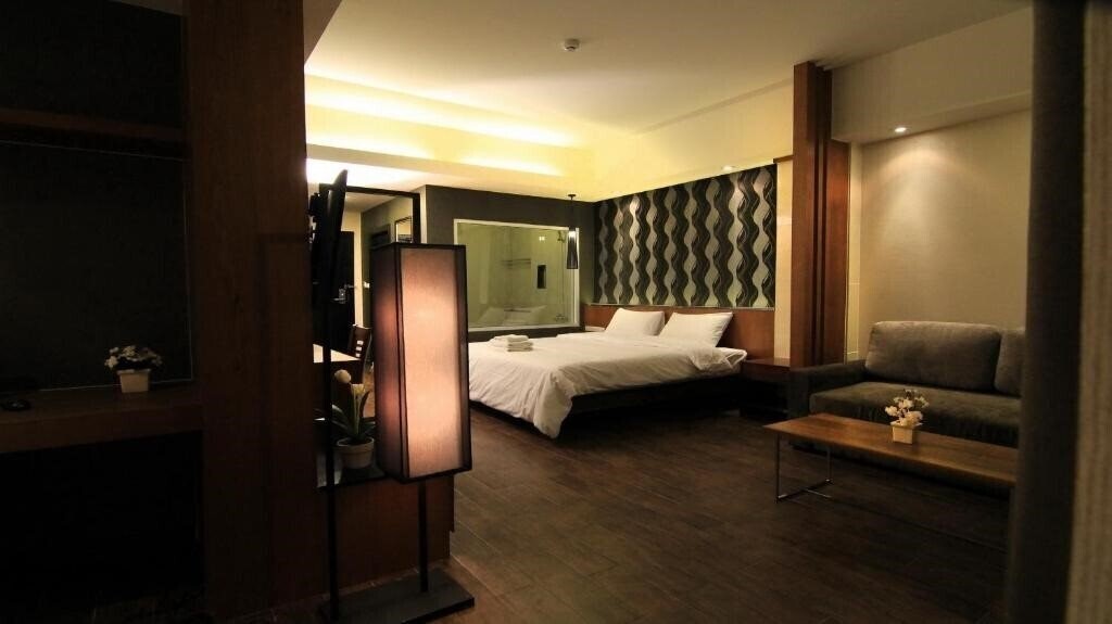 Фото Inn Residence Serviced Suites 3*