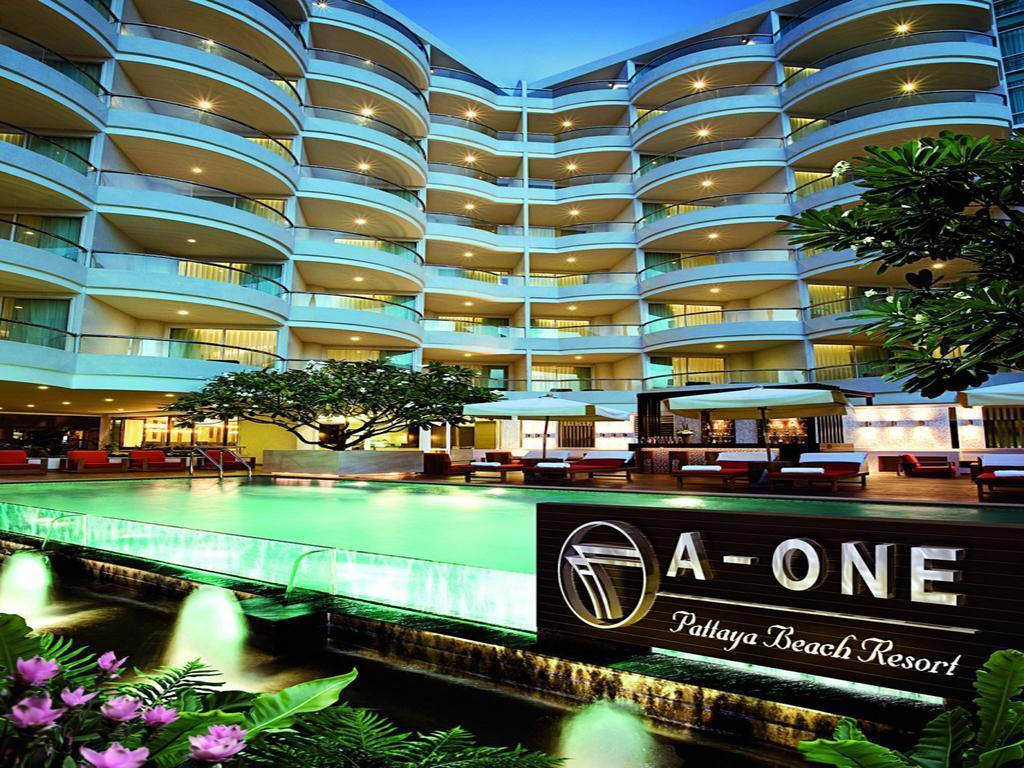Отель A-One Pattaya Beach Resort 4*