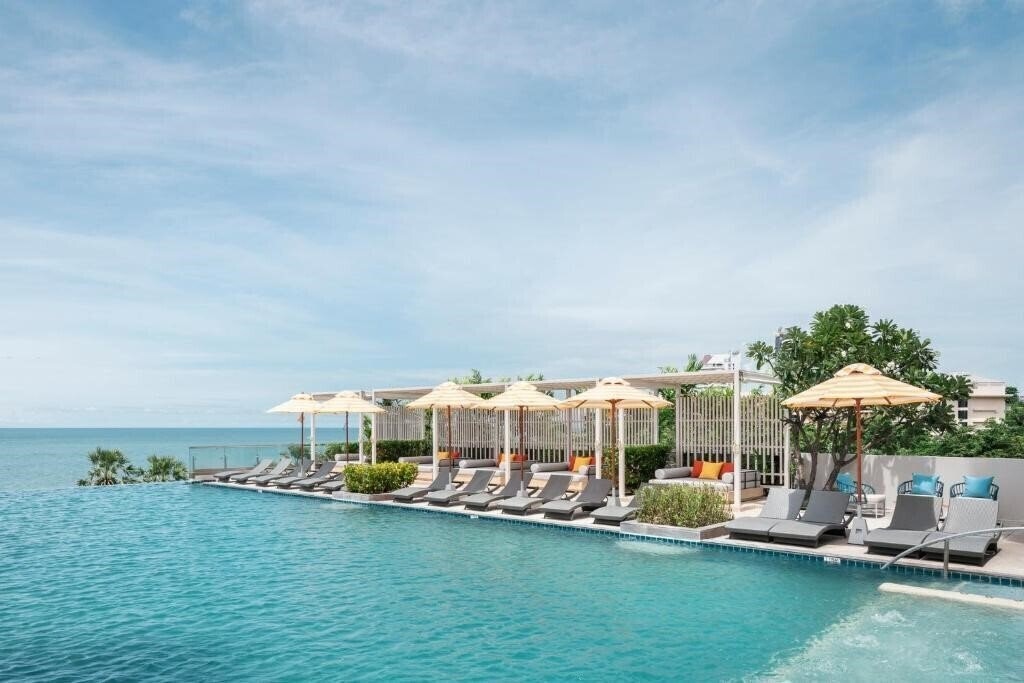 Изображение Holiday Inn Pattaya 4*