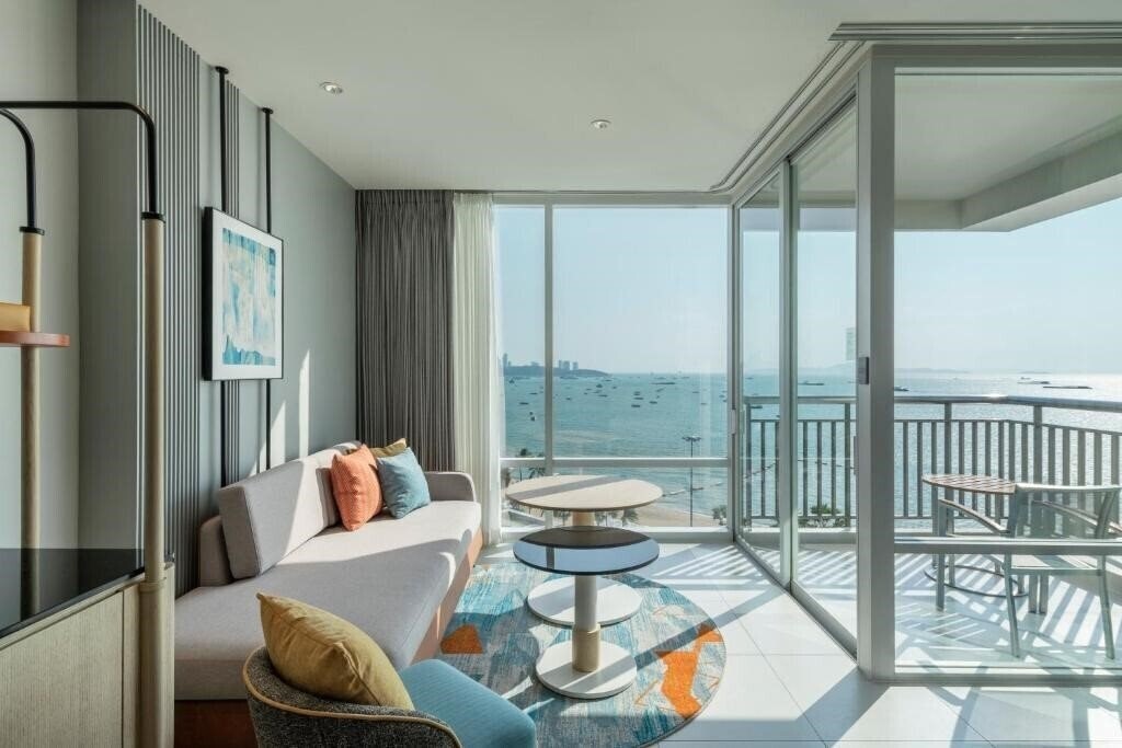 Картинка Holiday Inn Pattaya 4*