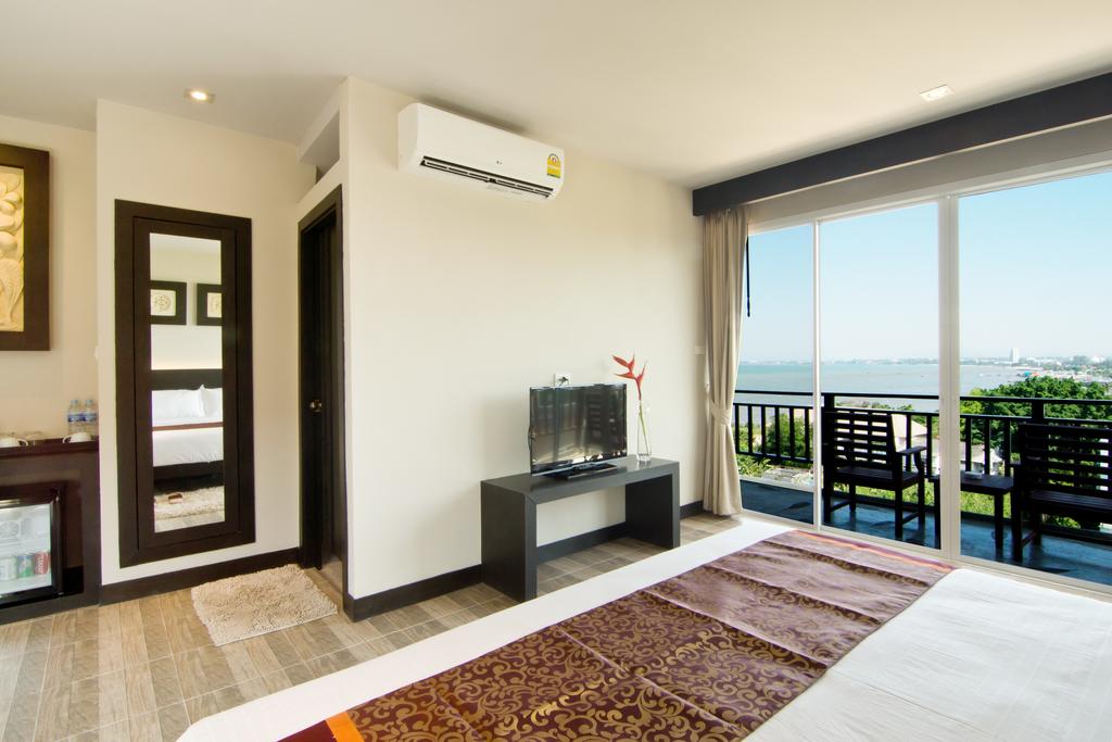 Отель Balitaya Resort Naklua 12 3*