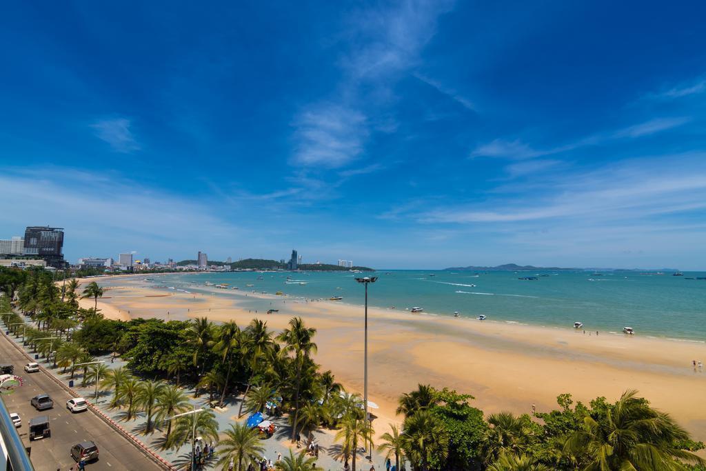 Фотография Baboona Beach Front Living 3*