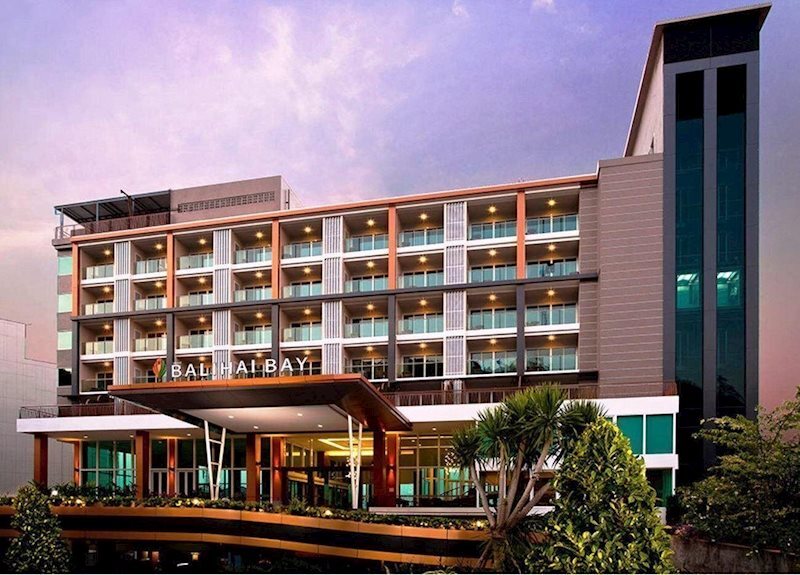 Отель Balihai Bay Hotel 3*