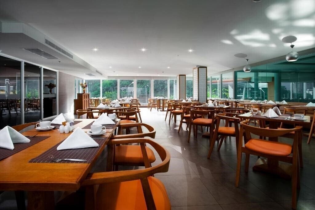 Изображение Balihai Bay Hotel 3*