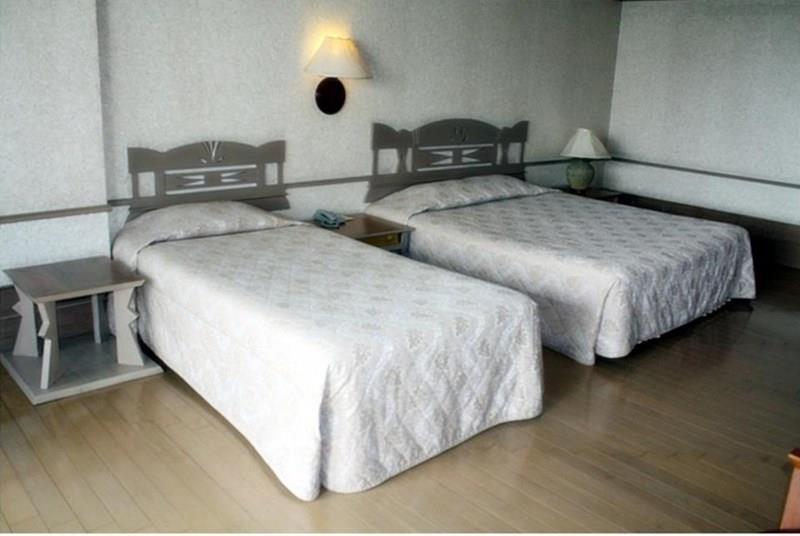 Картинка Naclua Beach Resort 3*