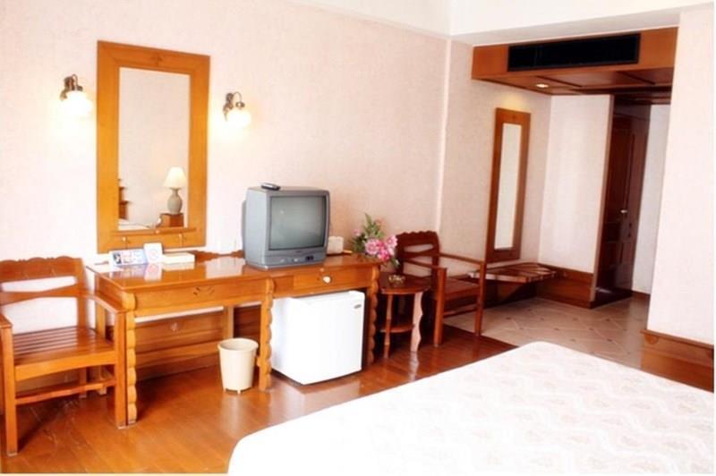 Фотография Naclua Beach Resort 3*